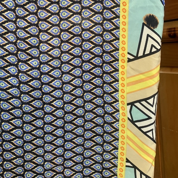 Language Beach Coverup - Picture 2 of 4